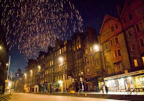 Apartamento Ladystairs 2 Royal Mile Edimburgo Reino Unido